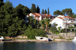 Гостиница Apartments and rooms by the sea Vrboska (Hvar) - 540  Врбоска